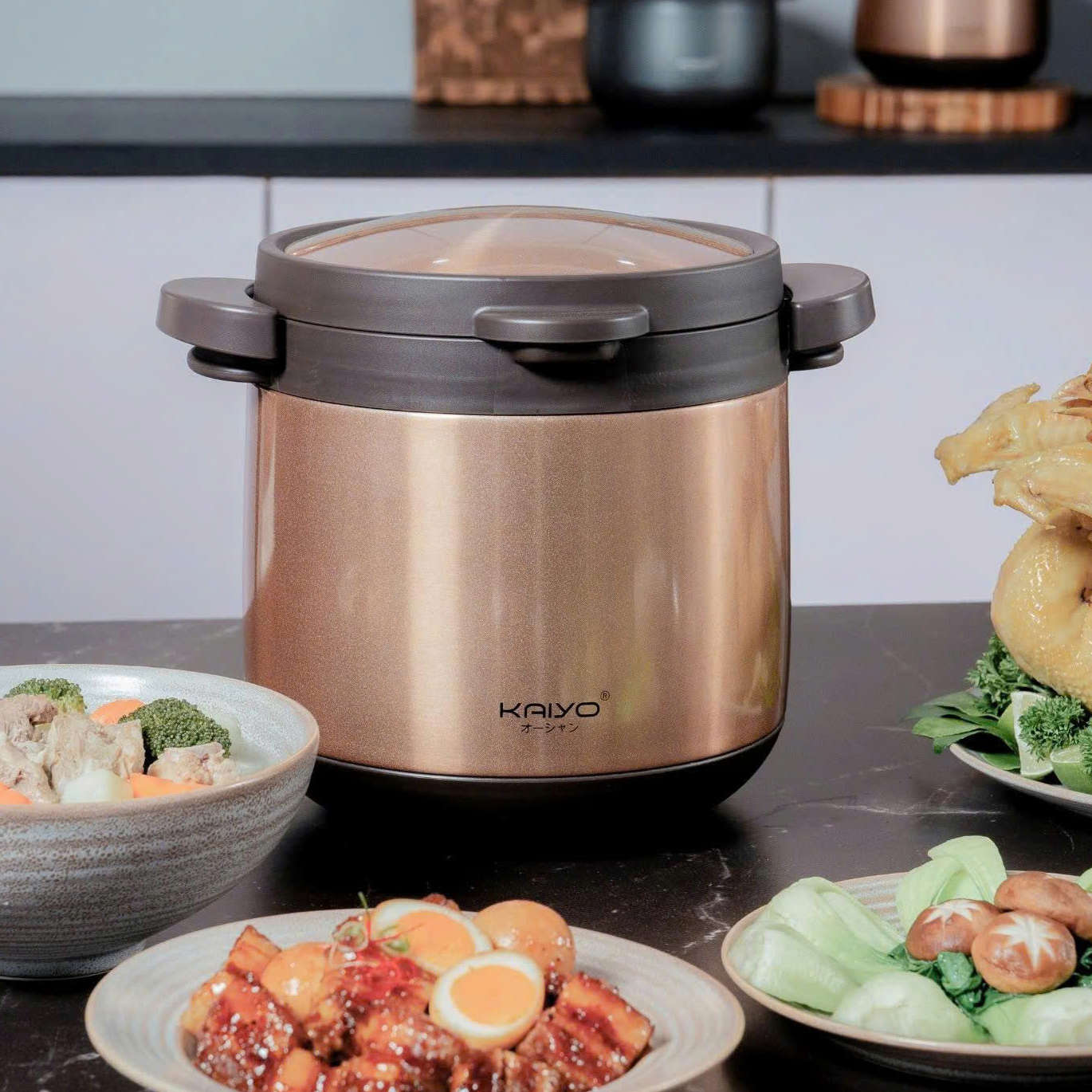 Nồi ủ chân không Kitchen Mate Kaiyo 4,5L KTC-6896